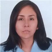 Bachiller de la UNI enseña matemáticas a estudiantes de colegio y universidad